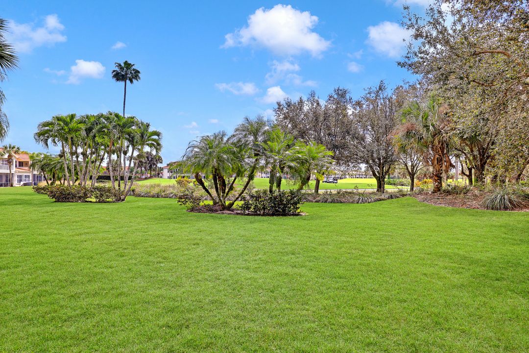 4600 Winged Foot Ct #104, Naples, FL 34112