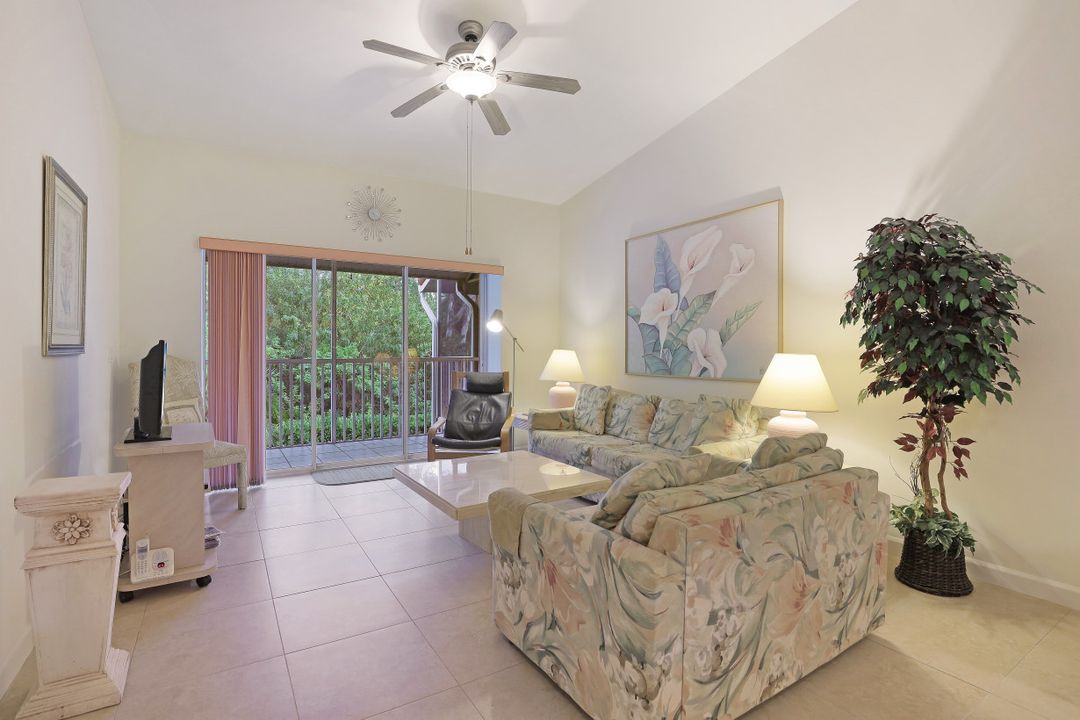 1650 Windy Pines Dr #8, Naples, FL 34112