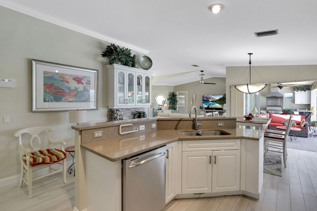 1217 SW 54th St, Cape Coral, FL 33914