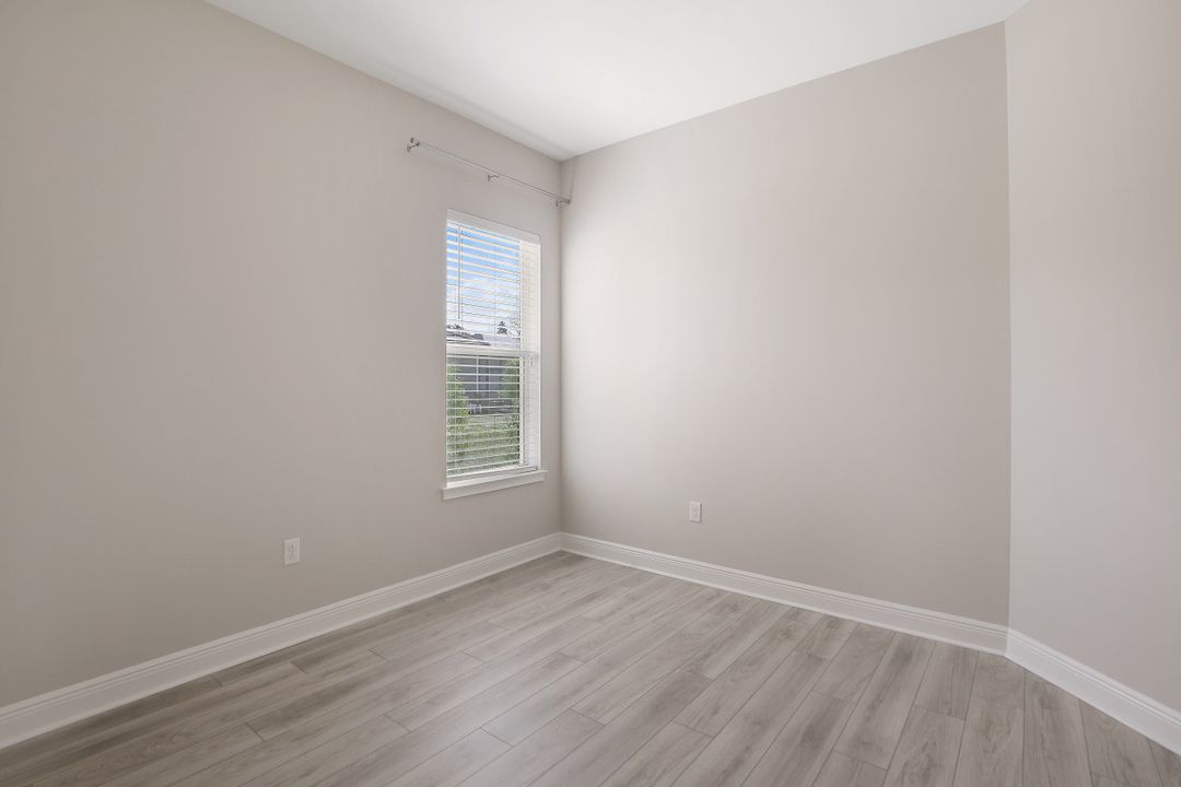 3404 Pilot Cir, Naples, FL 34120