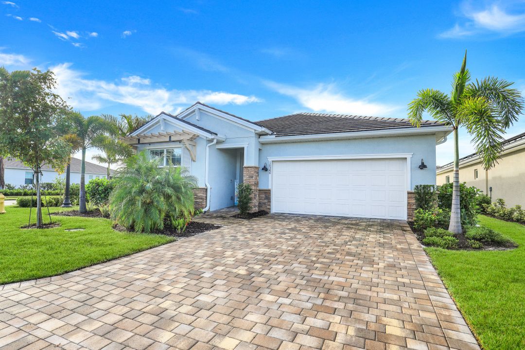 16546 Crescent Beach Way, Bonita Springs, FL 34135