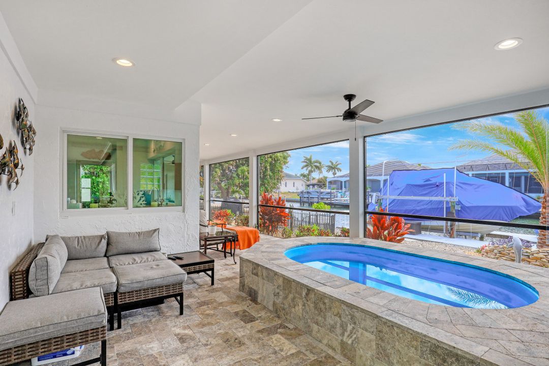 767 Amber Dr, Marco Island, FL 34145