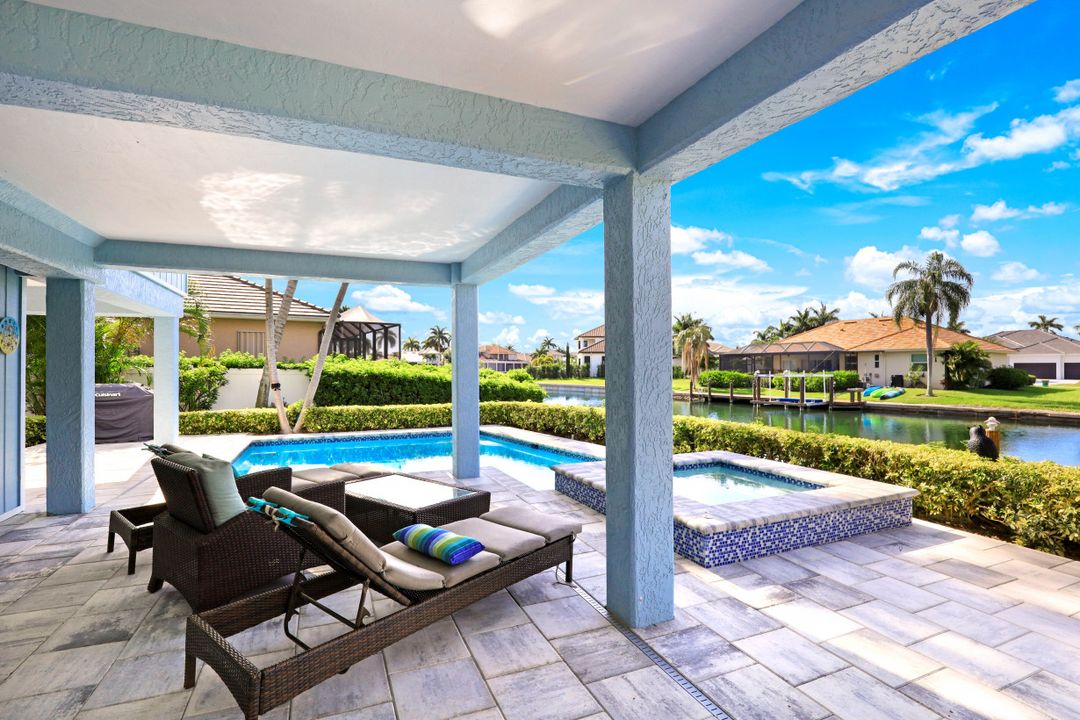 1187 Bond Ct, Marco Island, FL 34145