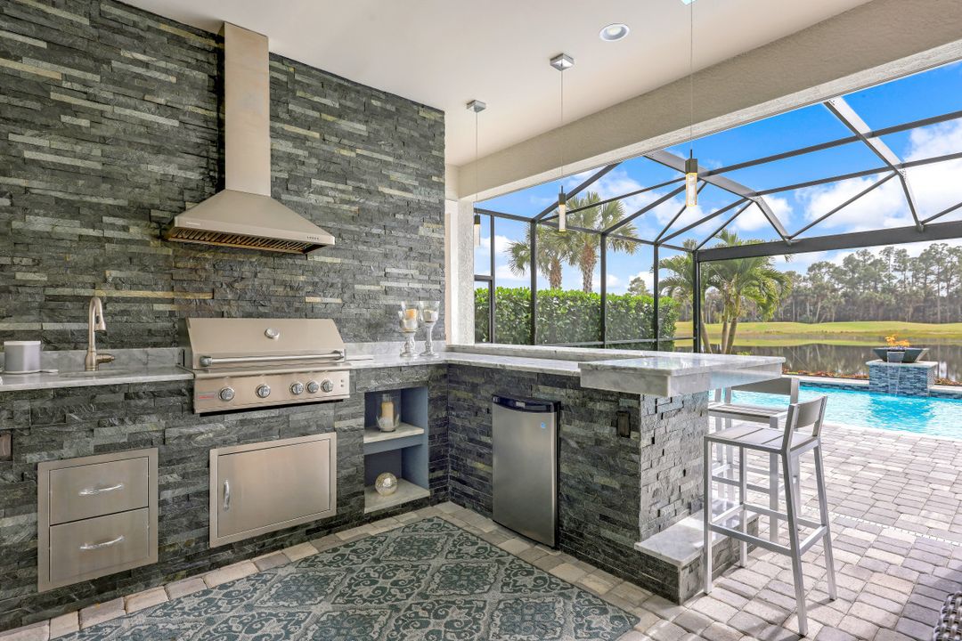 8984 Horned Lark Dr, Naples, FL 34120