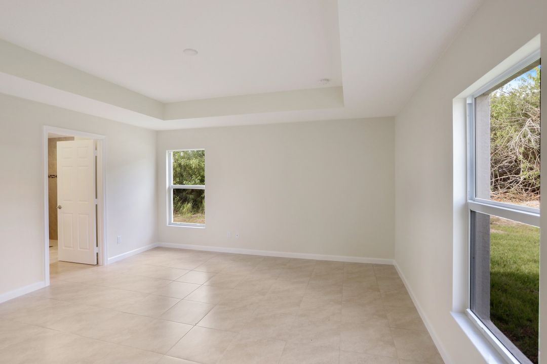 1638 Paddock St, Port St. Lucie, FL 34987