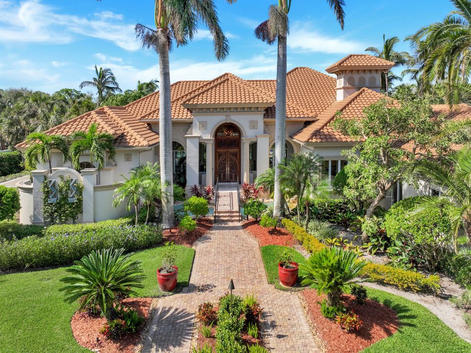 15175 Brolio Way, Naples, FL 34110