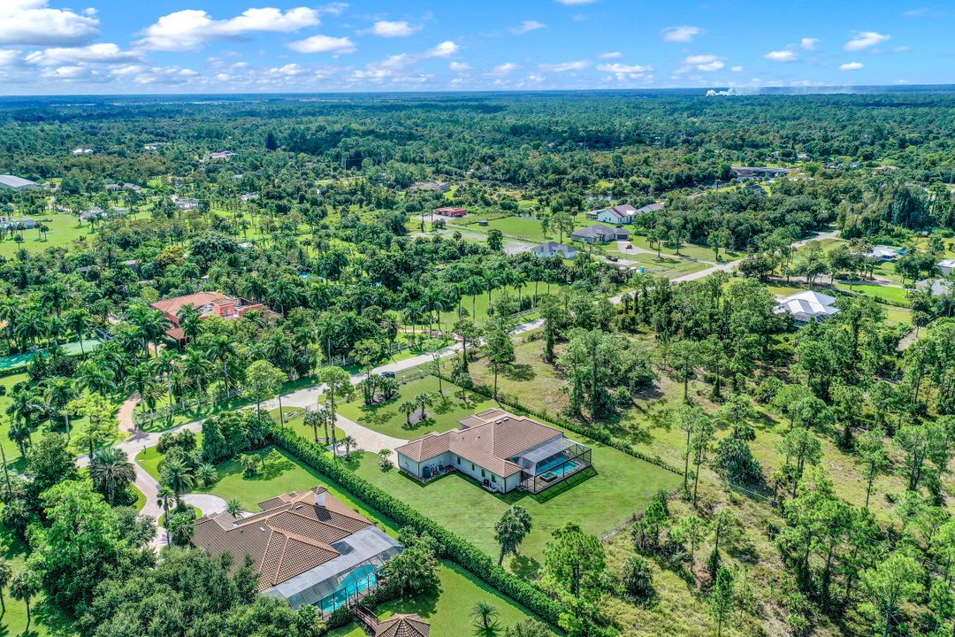 631 25th St SW, Naples, FL 34117