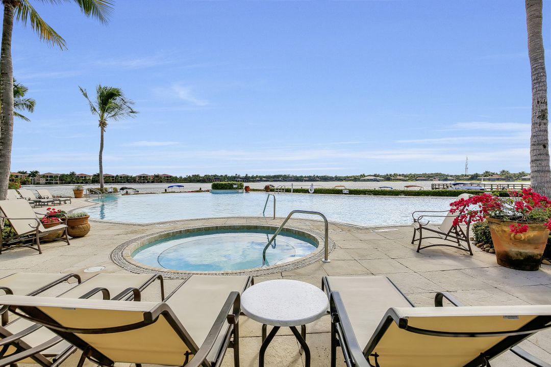 10115 Valiant Ct #202, Miromar Lakes, FL 33913