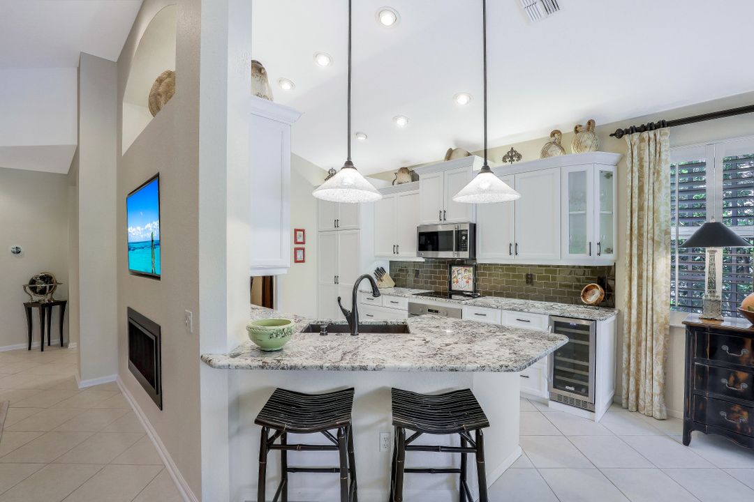 26926 Montego Pointe Ct #201, Bonita Springs, FL 34134