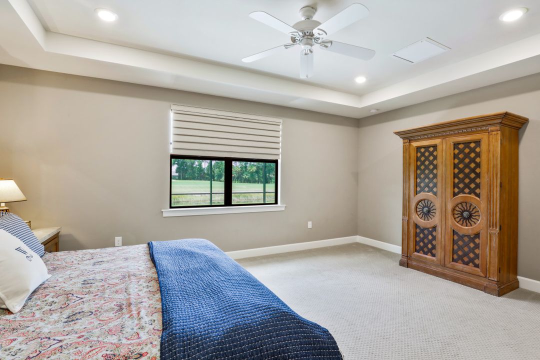 9373 Surfbird Ct, Naples, FL 34120