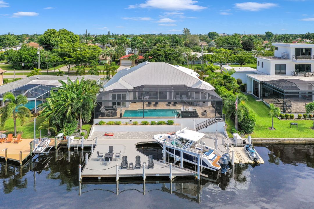 1214 El Dorado Pkwy E, Cape Coral, FL 33904