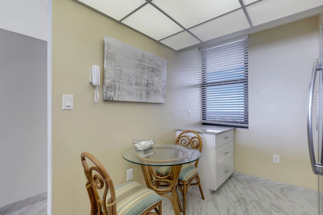 320 Seaview Ct #1805, Marco Island, FL 34145