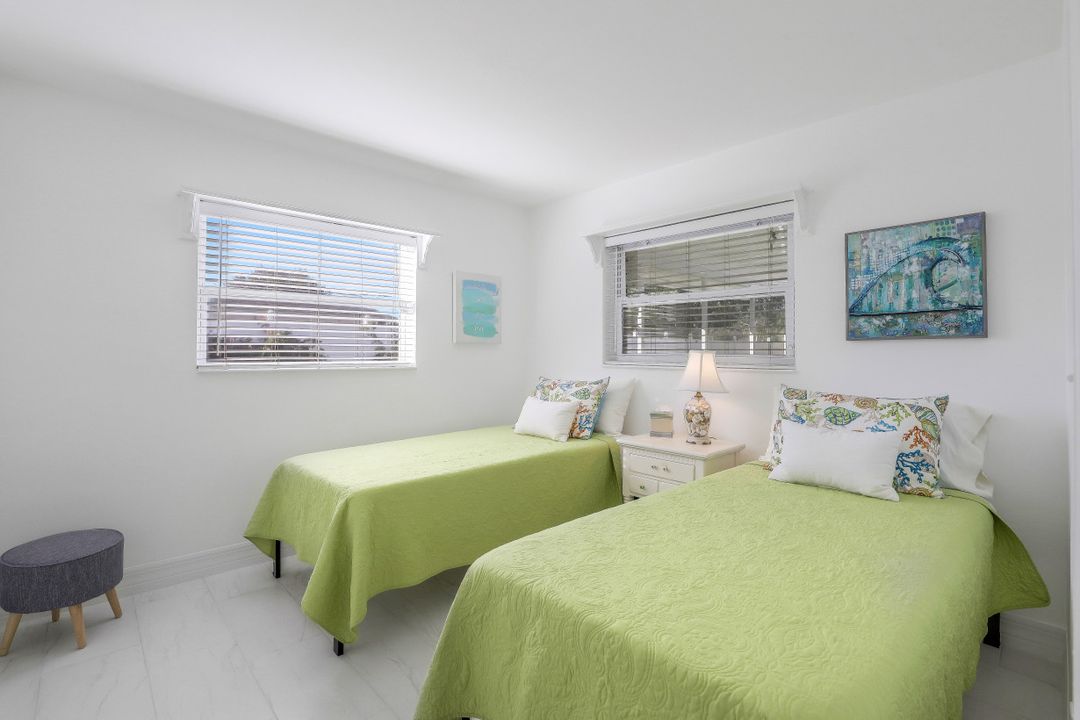 1173 29th Ave N, Naples, FL 34103