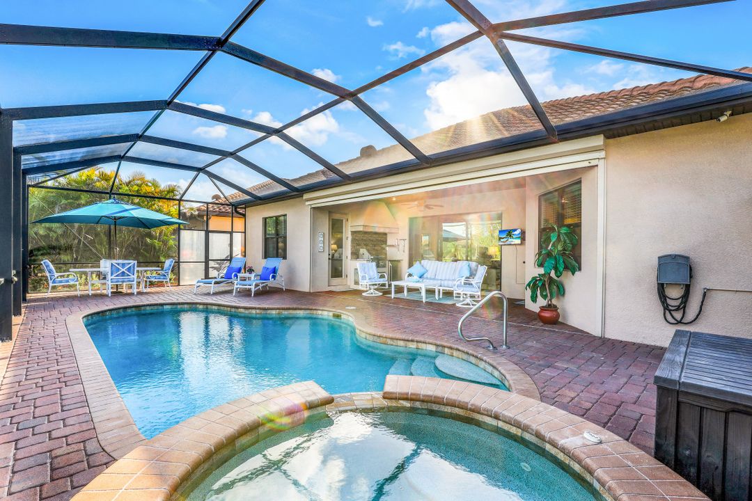 28111 Kerry Ct, Bonita Springs, FL 34135