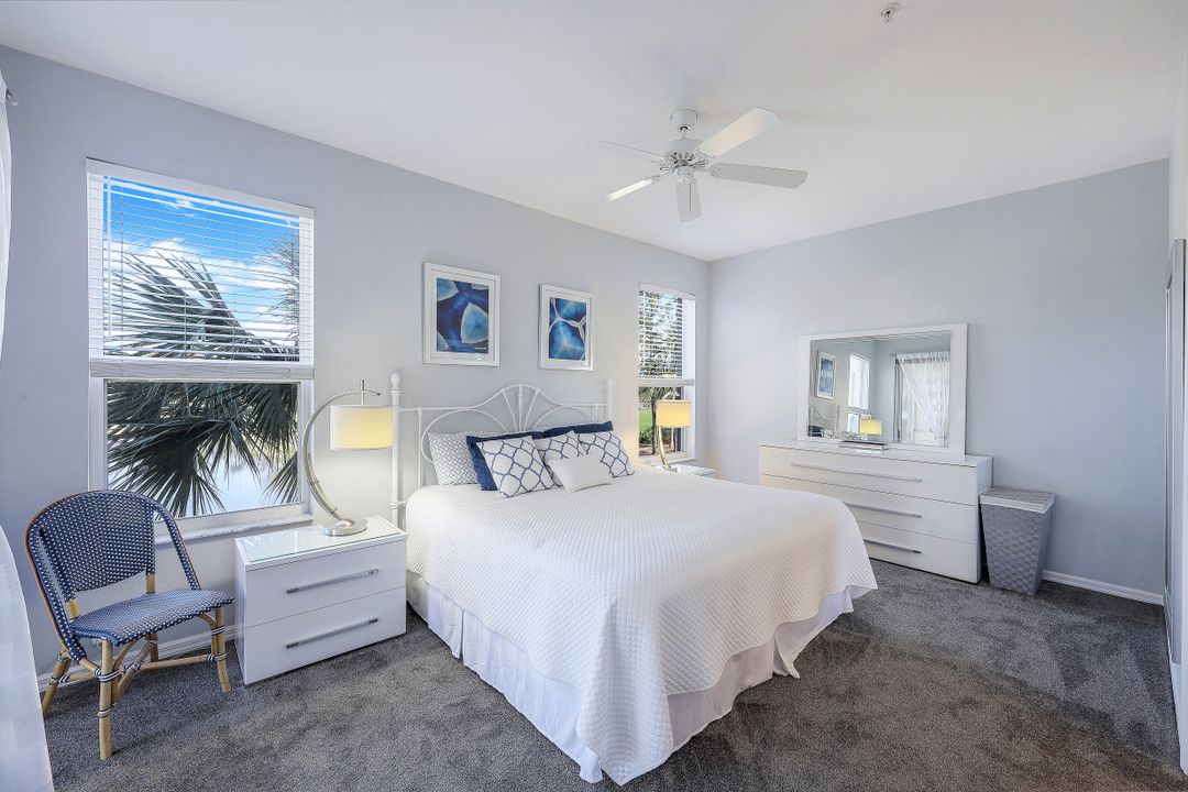 8239 Parkstone Pl #202, Naples, FL 34120