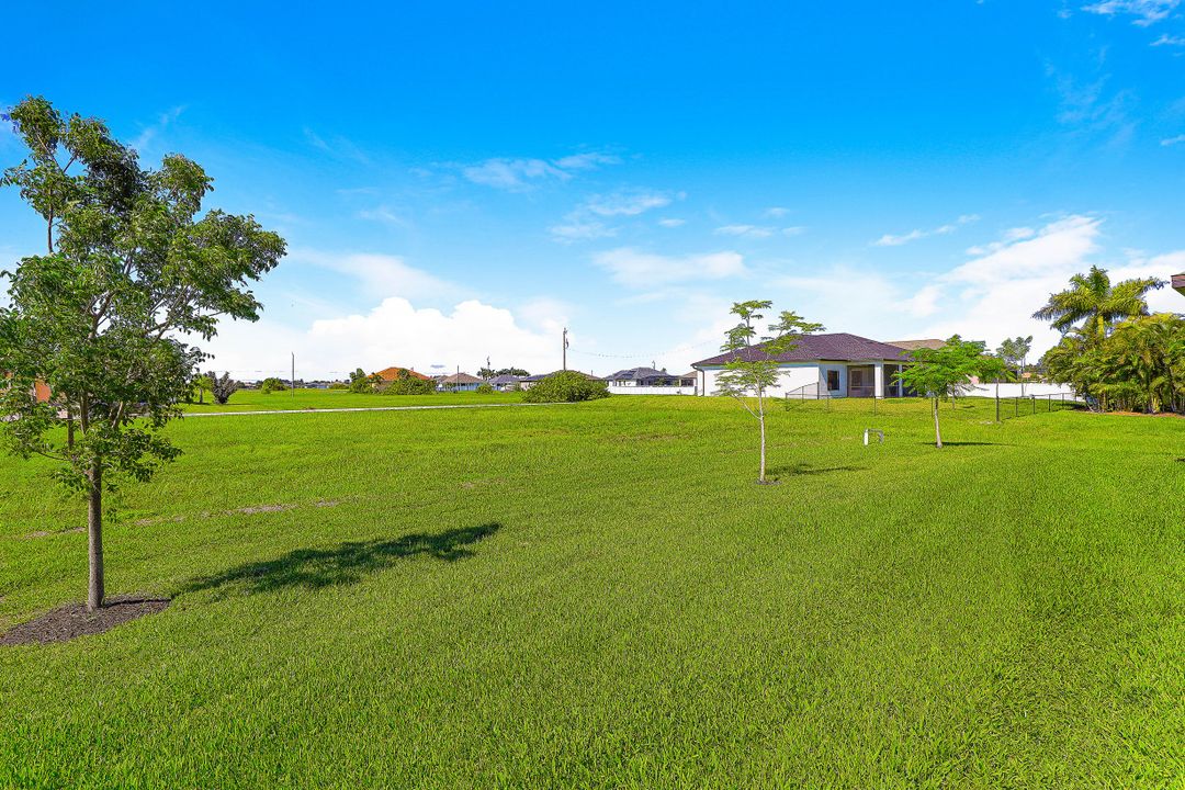 3328 NW 9th Terrace, Cape Coral, FL 33993