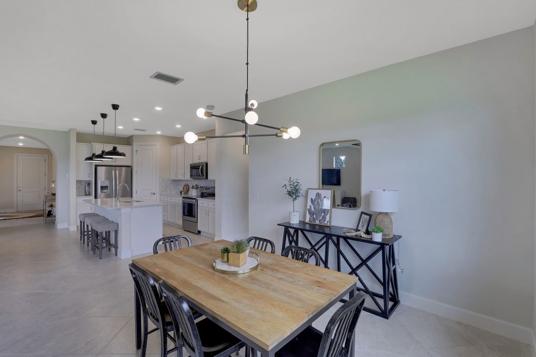 17005 Ashcomb Way, Estero, FL 33928