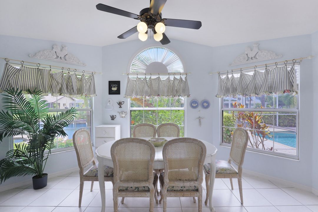 3870 SE 13th Pl, Cape Coral, FL 33904