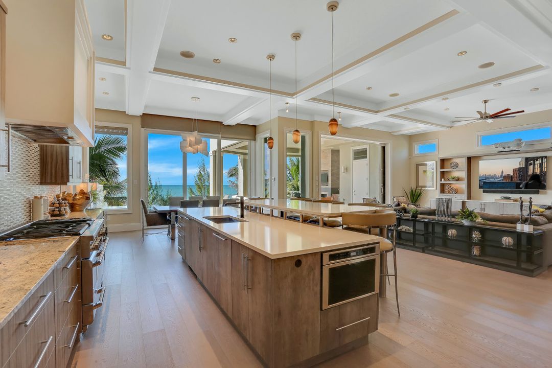 27380 Hickory Blvd, Bonita Springs, FL 34134