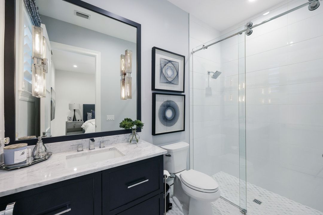 603 West St, Naples, FL 34108