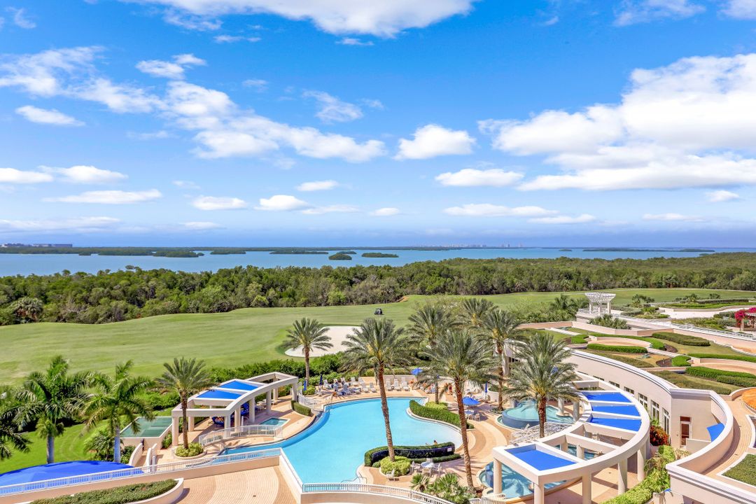 4951 Bonita Bay Blvd #2205, Bonita Springs, FL 34134