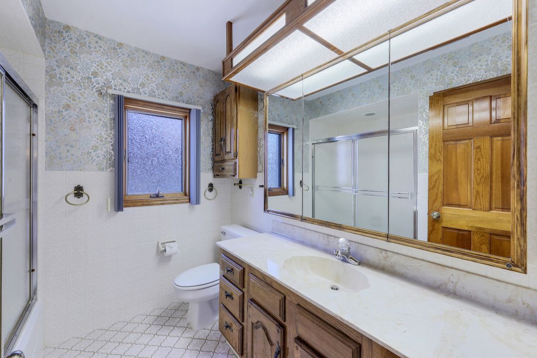 459 Marquesas Ct, Marco Island, FL 34145