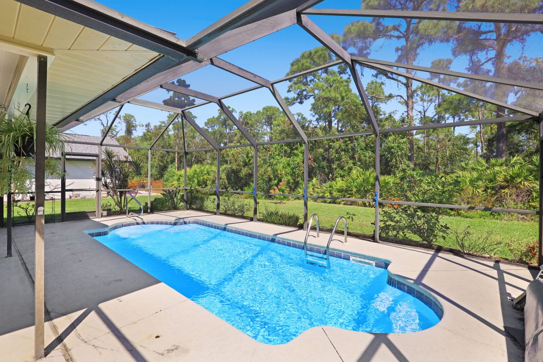 2207 SW 38th Terrace, Cape Coral, FL 33914