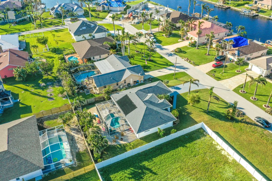 2710 SW 37th St, Cape Coral, FL 33914