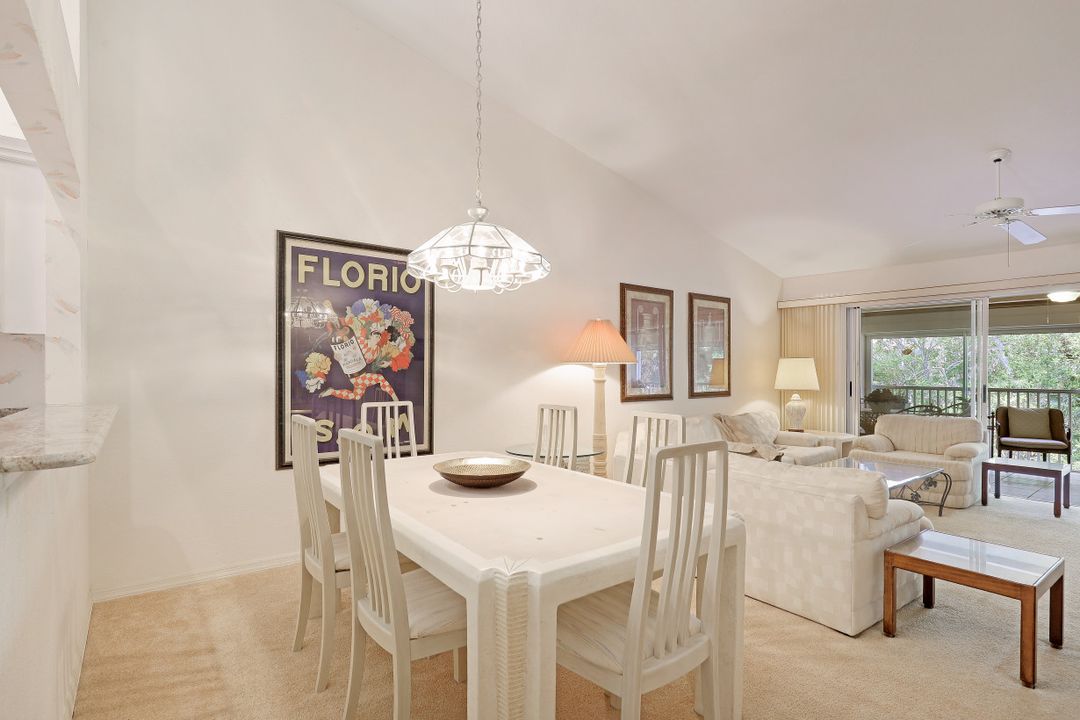 680 Woodshire Ln #H 4, Naples, FL 34105