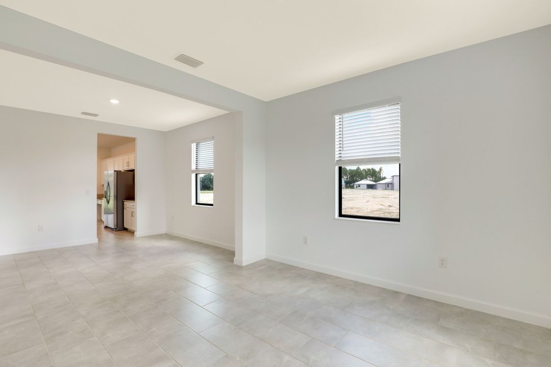 11350 Timber Creek Dr, Fort Myers, FL 33913