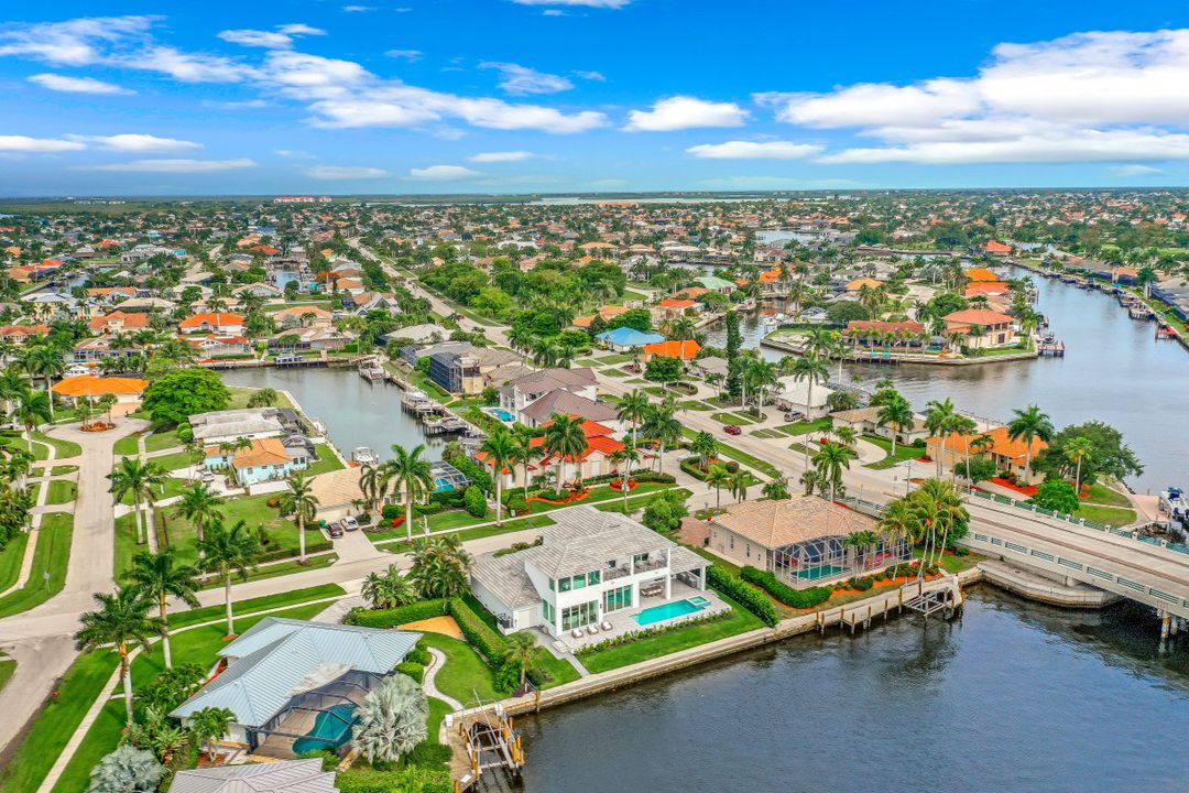 1608 Windmill Ave, Marco Island, FL 34145