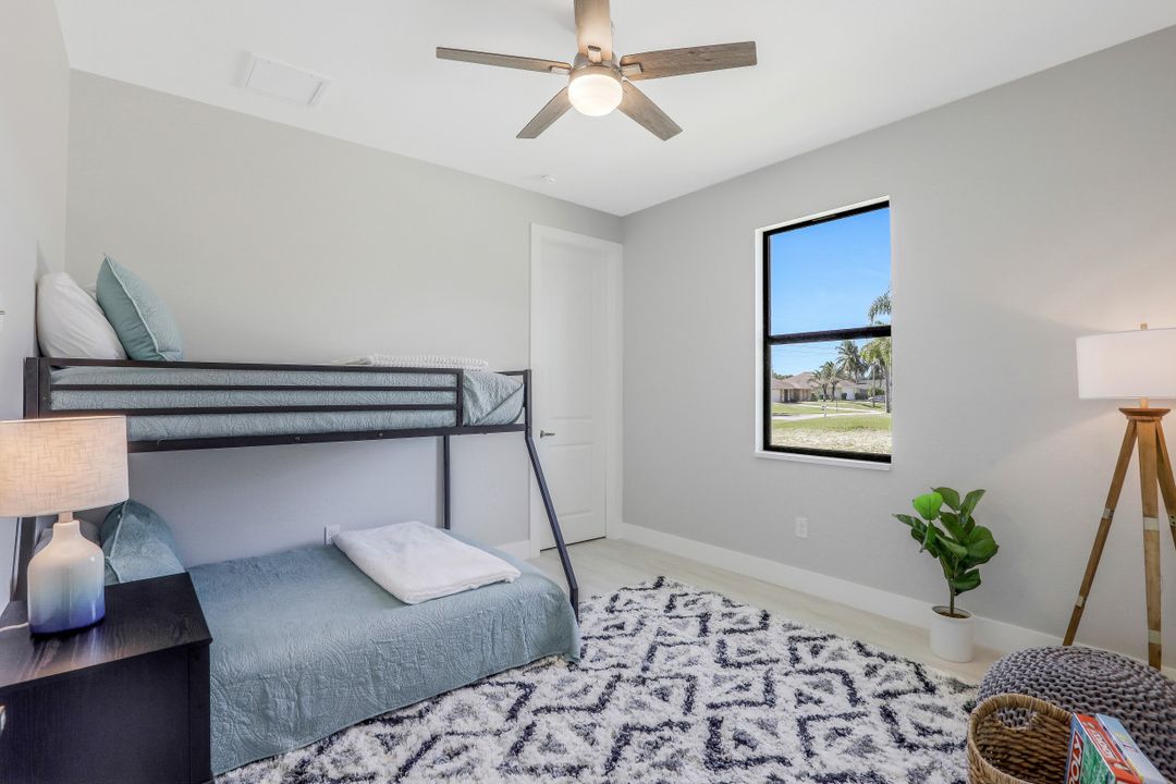 1001 SW 37th St, Cape Coral, FL 33914