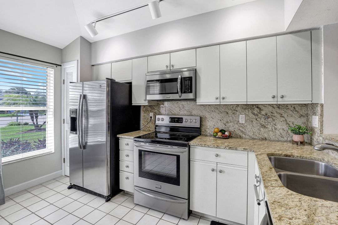 21179 Butchers Holler, Estero, FL 33928