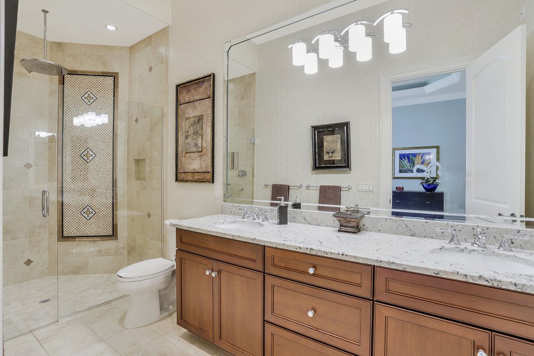 9301 Lakebend Preserve Ct, Estero, FL 34135