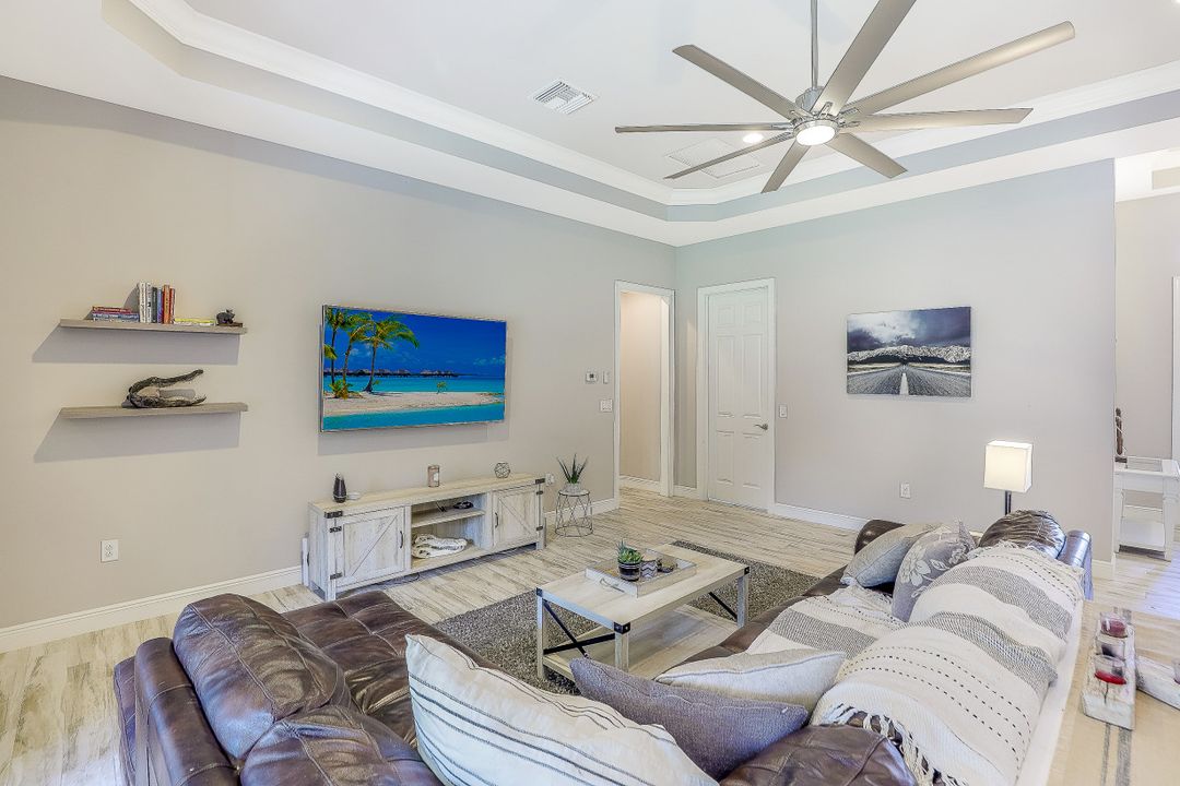 25180 Divot Dr, Bonita Springs, FL 34135