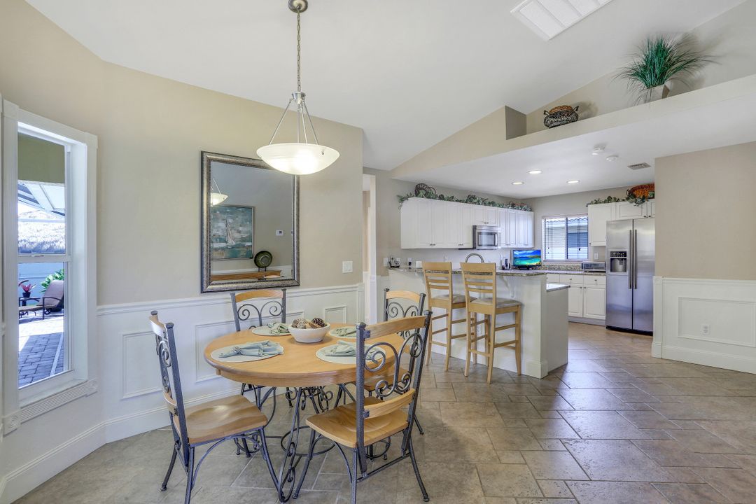 4137 SW 10th Ave, Cape Coral, FL 33914