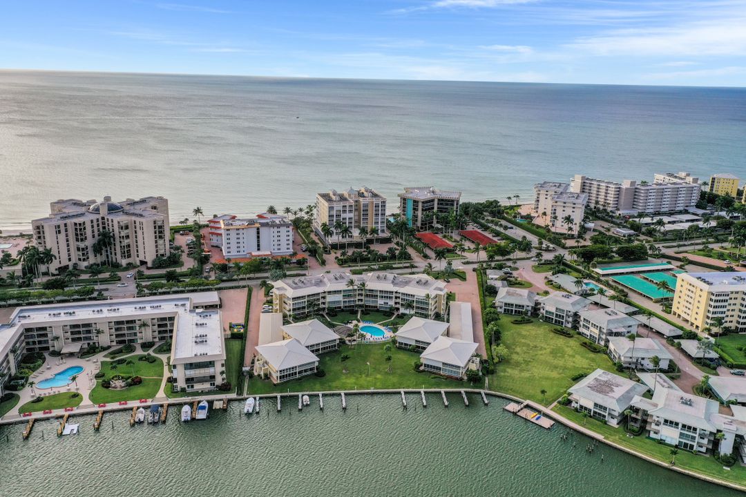 3300 Gulf Shore Blvd N #103, Naples, FL 34103