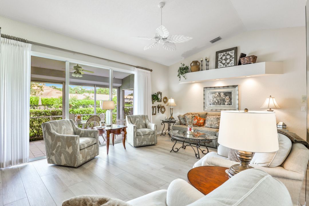 290 Emerald Bay Cir #L-2, Naples, FL 34110