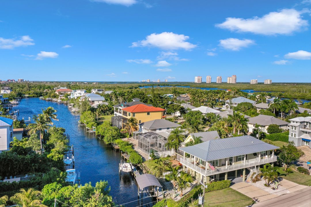 27892 Forester Dr, Bonita Springs, FL 34134