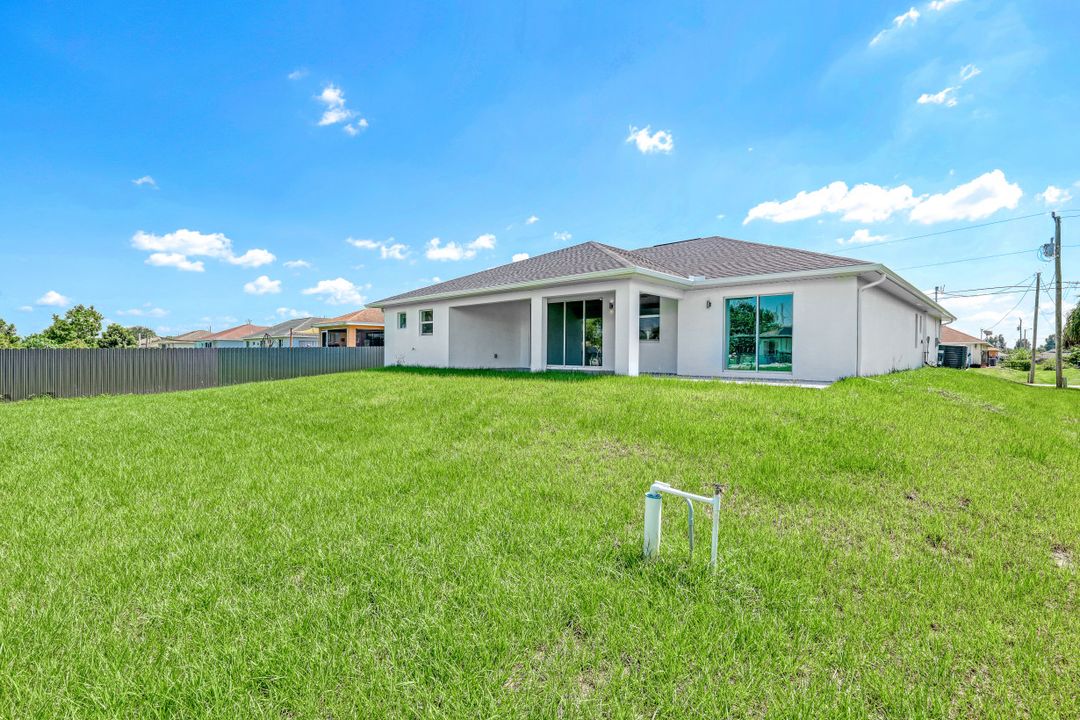 3410 34th St SW, Lehigh Acres, FL 33976