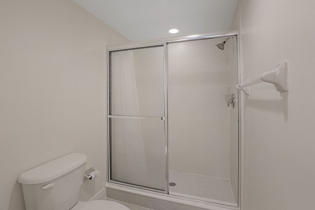 7822 Great Heron Way #104, Naples, FL 34104