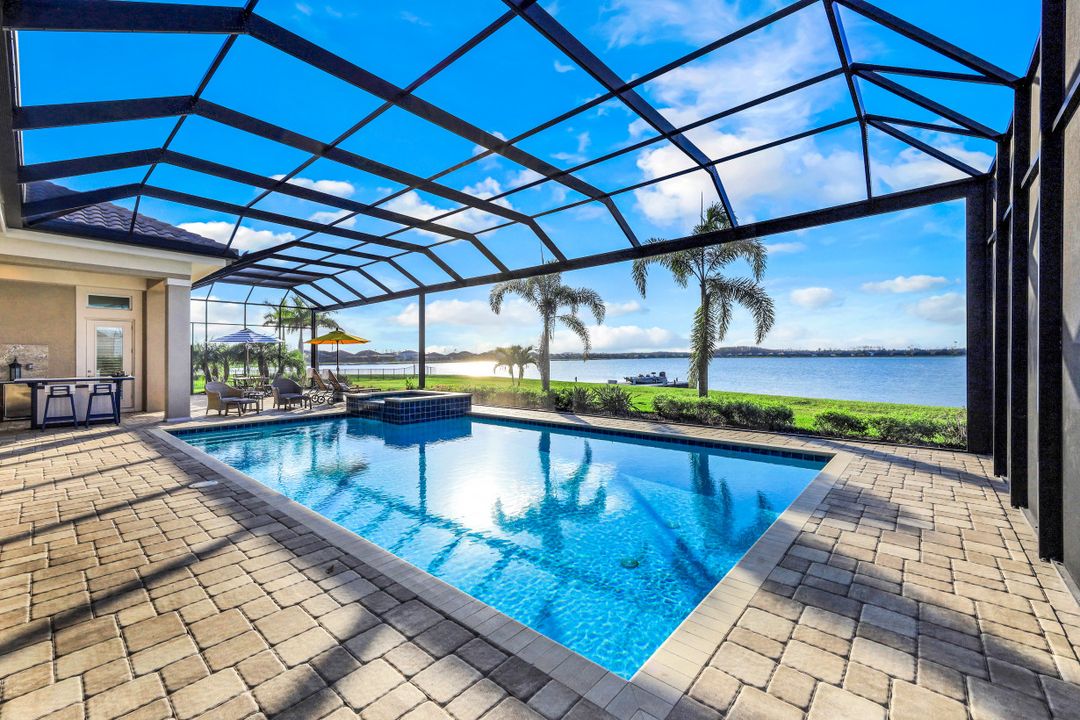 18540 Blue Eye Loop, Fort Myers, FL 33913