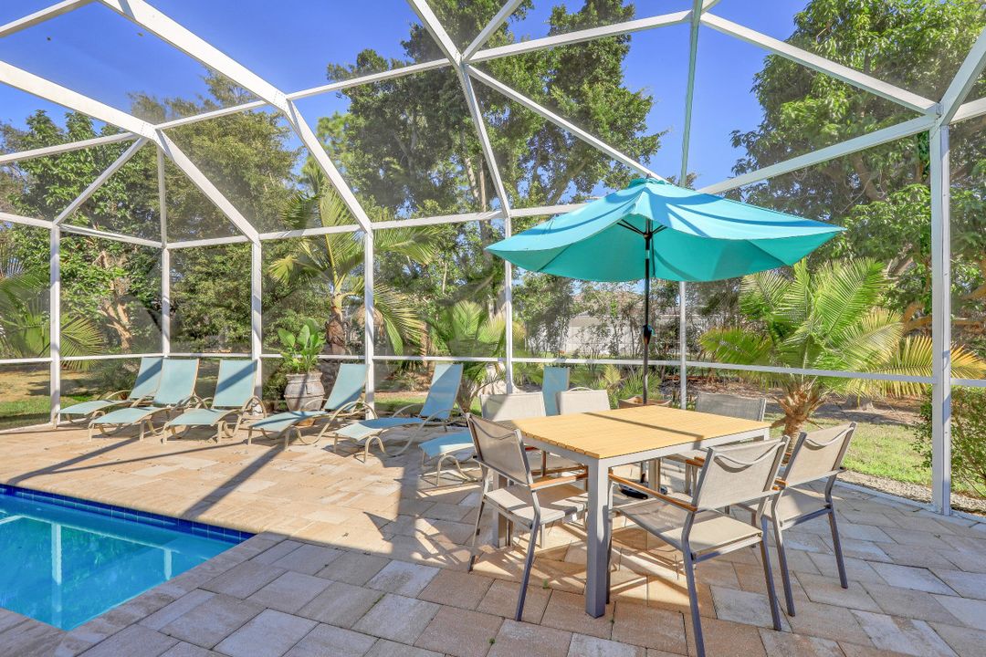 316 Lambton Ln, Naples, FL 34104