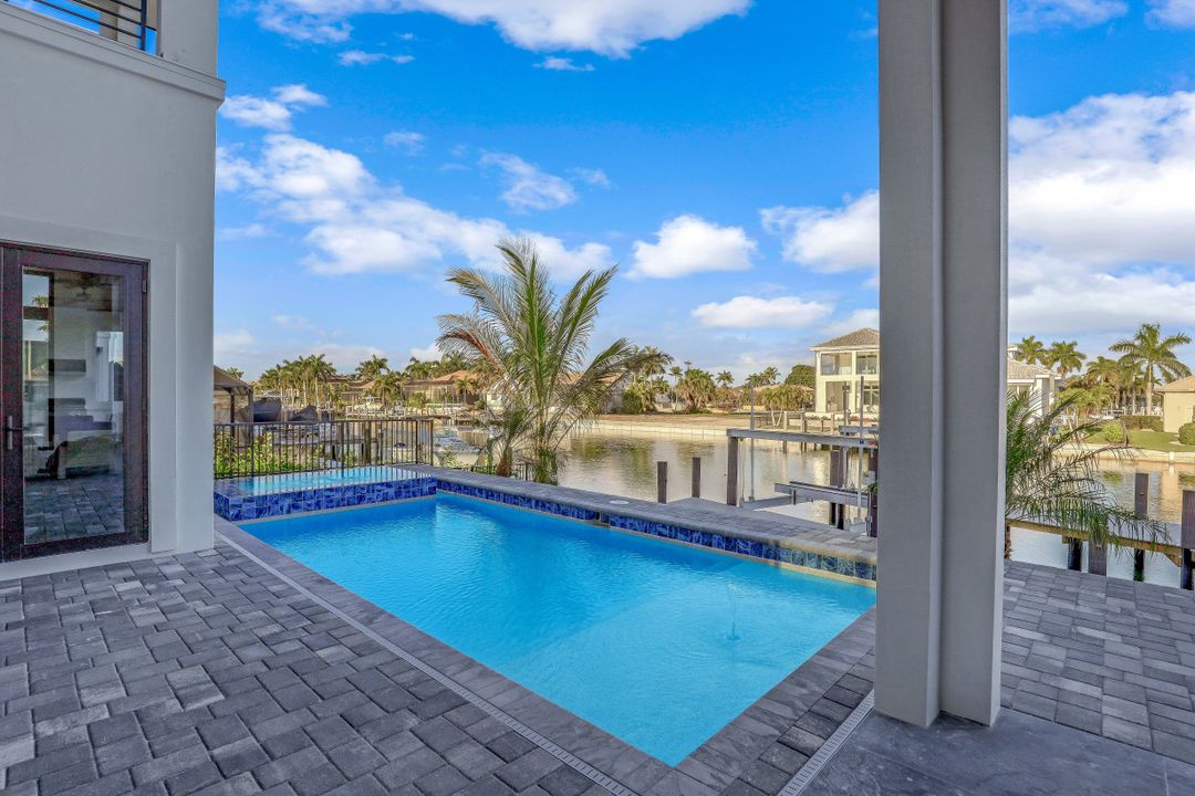 765 Pelican Ct, Marco Island, FL 34145