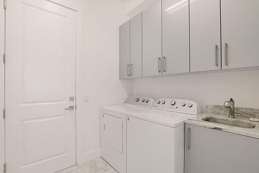 445 River Ct, Marco Island, FL 34145