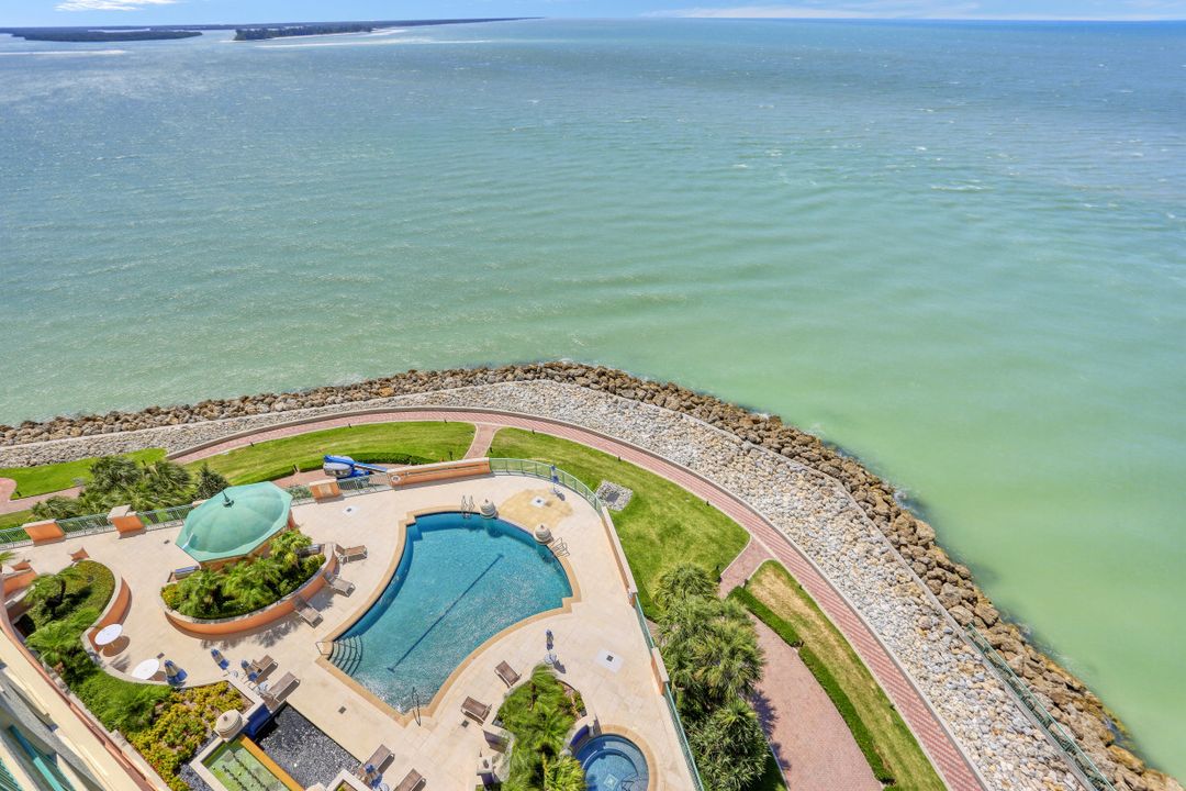 970 Cape Marco Dr #1106, Marco Island, FL 34145
