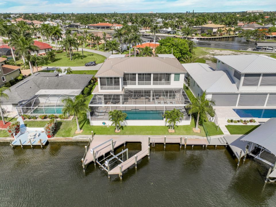 5084 Sorrento Ct, Cape Coral, FL 33904