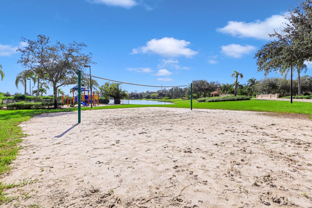 776 Grand Rapids Blvd, Naples, FL 34120