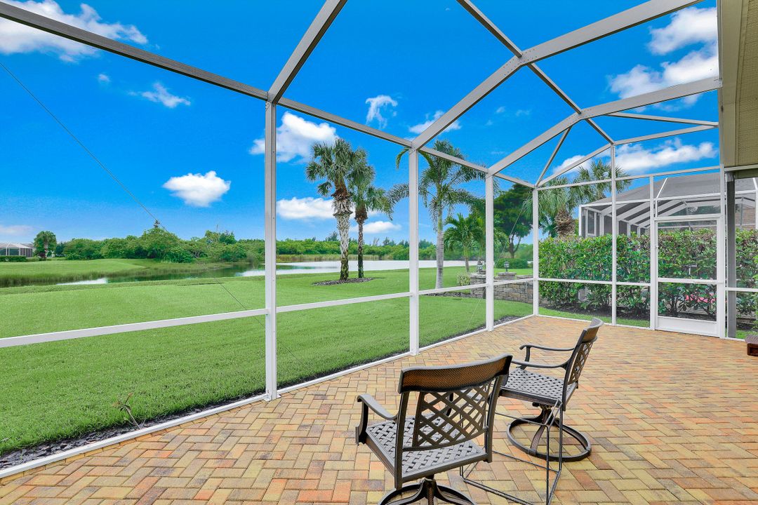 2668 Bellingham Ct, Cape Coral, FL 33991