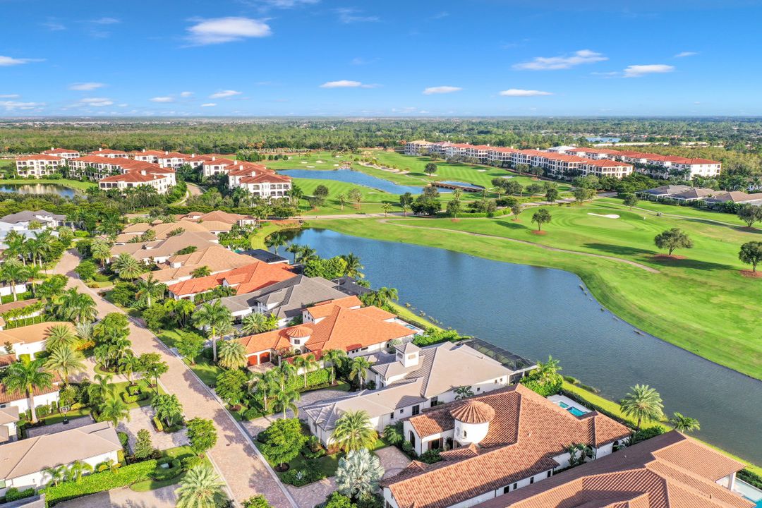 16446 Seneca Way, Naples, FL 34110